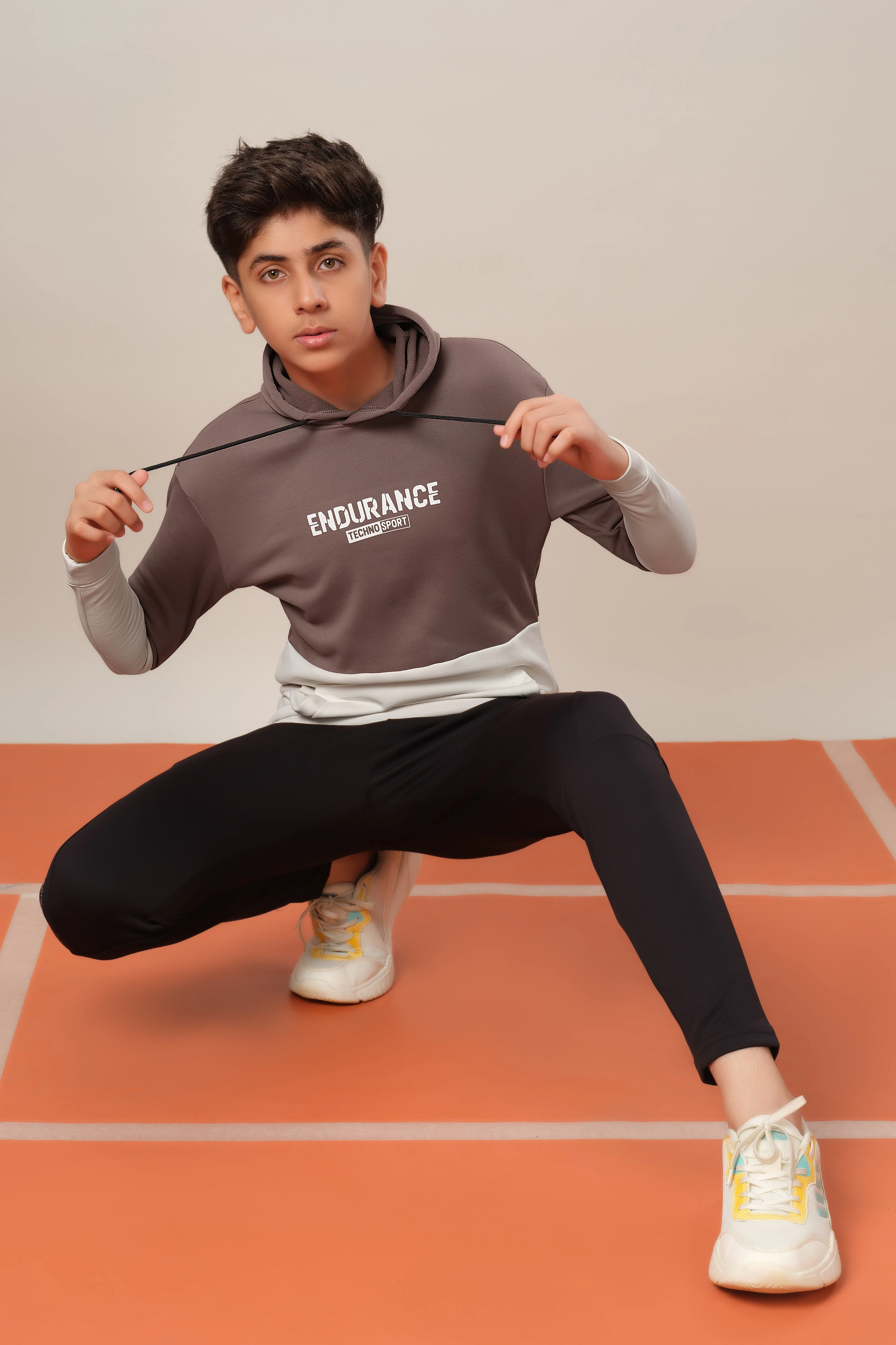 Boys Colorblock Slim Fit Hooded Sweatshirt with TECHNO WARM+ - Image 5