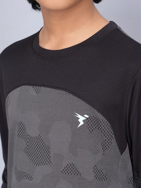 Boys Jacquard Slim Fit Crew Neck T-shirt with VENTMESH - Image 5