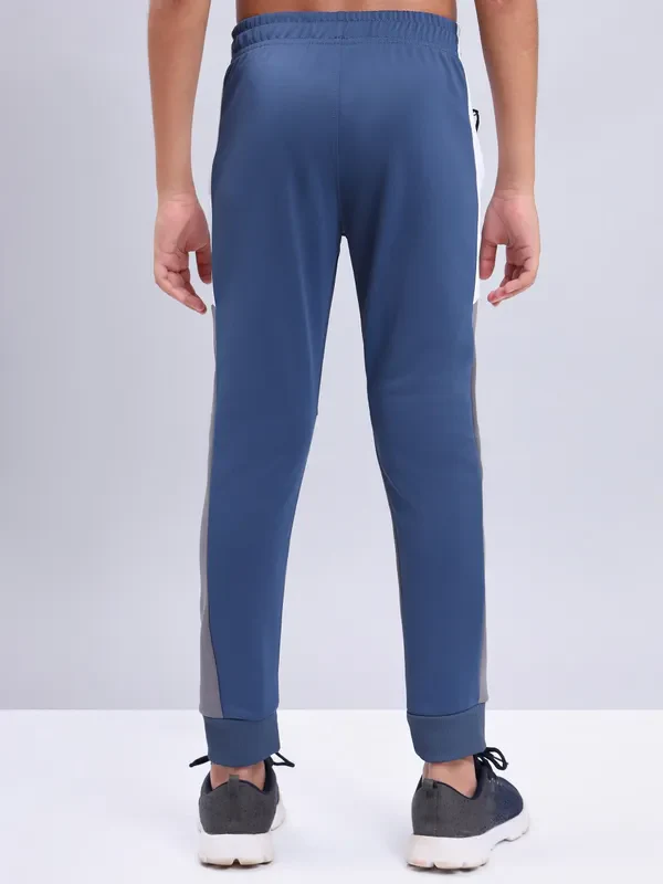 Boys Colorblock Slim Fit Joggers with TECHNO GUARD - Image 4