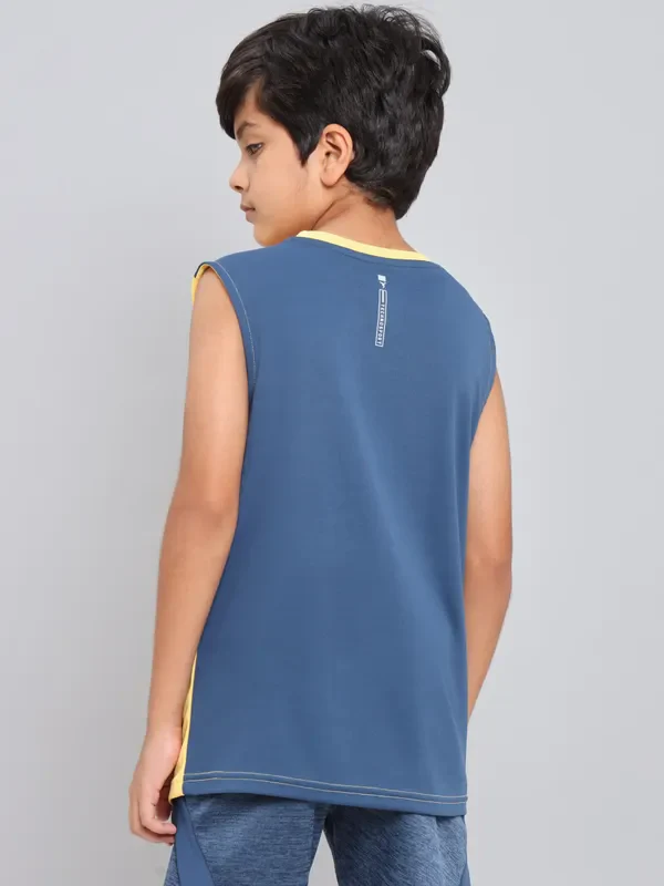 Boys Printed Slim Fit Crew Neck T-shirt with TECHNO GUARD - Image 5