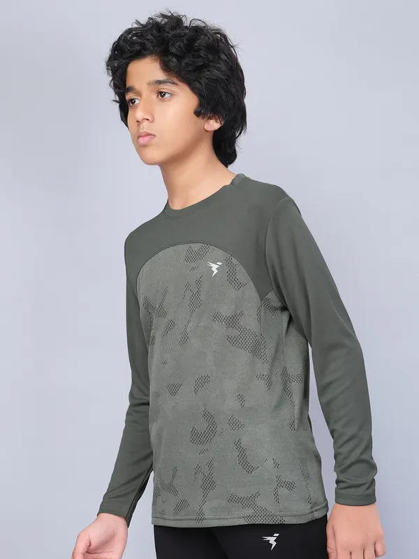 Boys Jacquard Slim Fit Crew Neck T-shirt with VENTMESH - Image 4