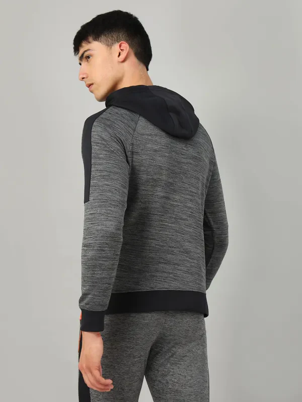 Men Melange Slim Fit Hooded sweatshirt with TECHNO GUARD - Image 4