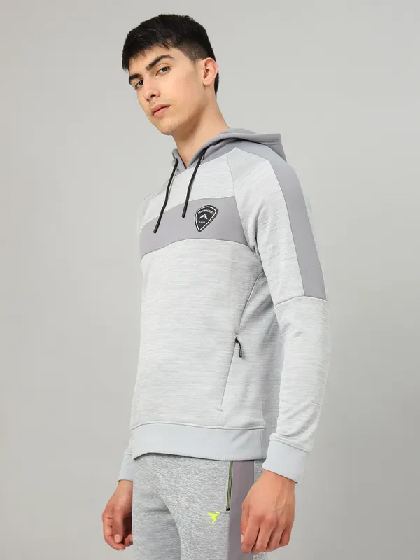 Men Melange Slim Fit Hooded sweatshirt with TECHNO GUARD - Image 3