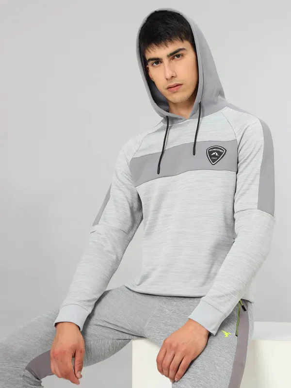 Men Melange Slim Fit Hooded sweatshirt with TECHNO GUARD - Image 5