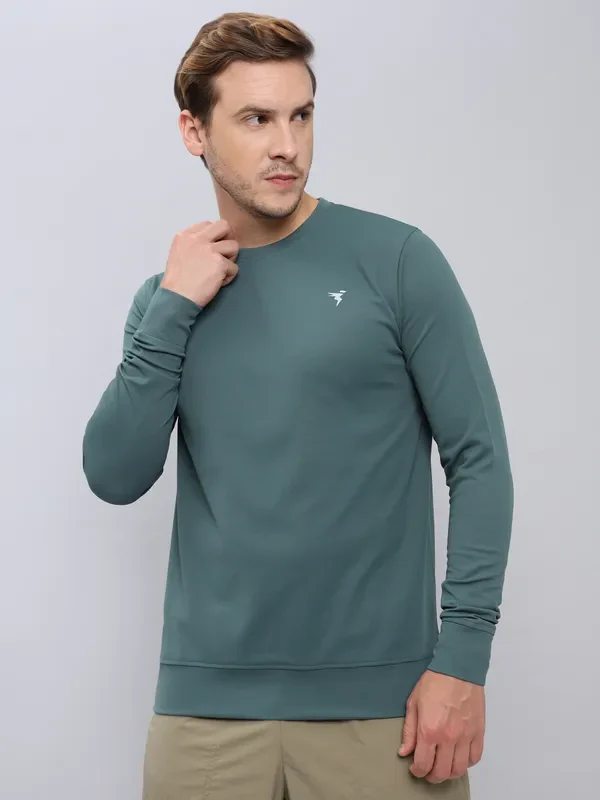 Men Solid Slim Fit Crew Neck T-shirt with ELASTO PLUS
