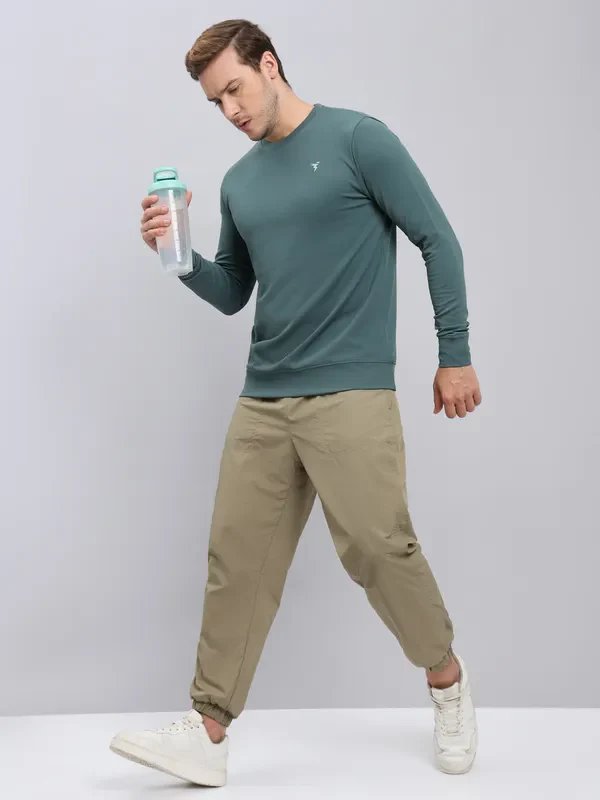 Men Solid Slim Fit Crew Neck T-shirt with ELASTO PLUS - Image 2