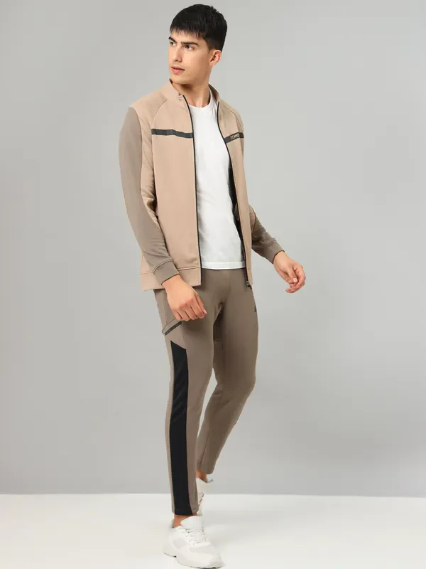 Men Colorblock Slim Fit Mock Neck Jacket with TECHNO GUARD - Image 8