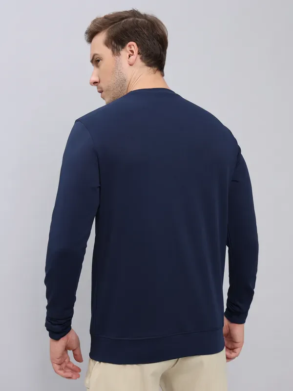 Men Solid Slim Fit Crew Neck T-shirt with ELASTO PLUS - Image 3