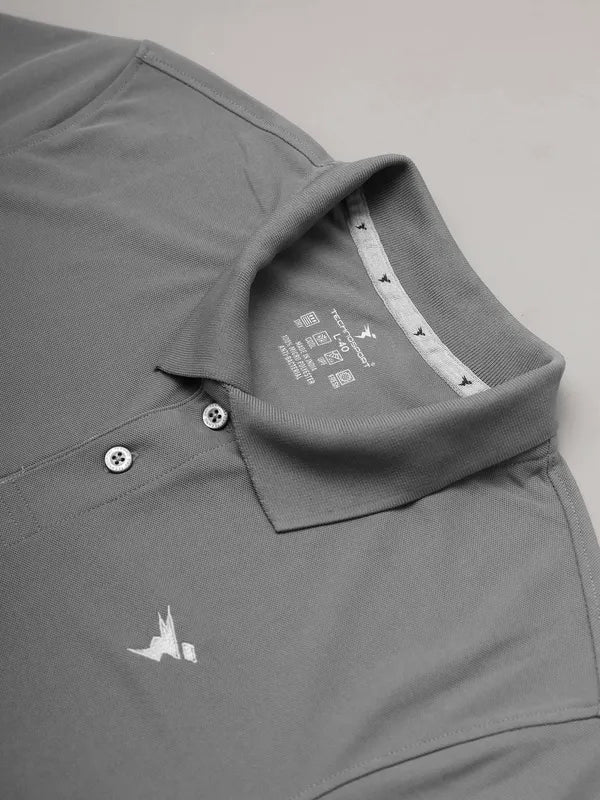 Men Solid Slim Fit Polo T-shirt with MATPIQ - Image 7