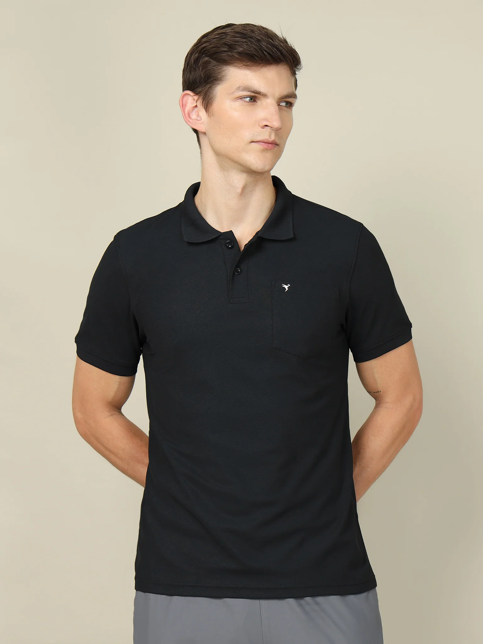 Men Solid Slim Fit Polo T-shirt with MATPIQ