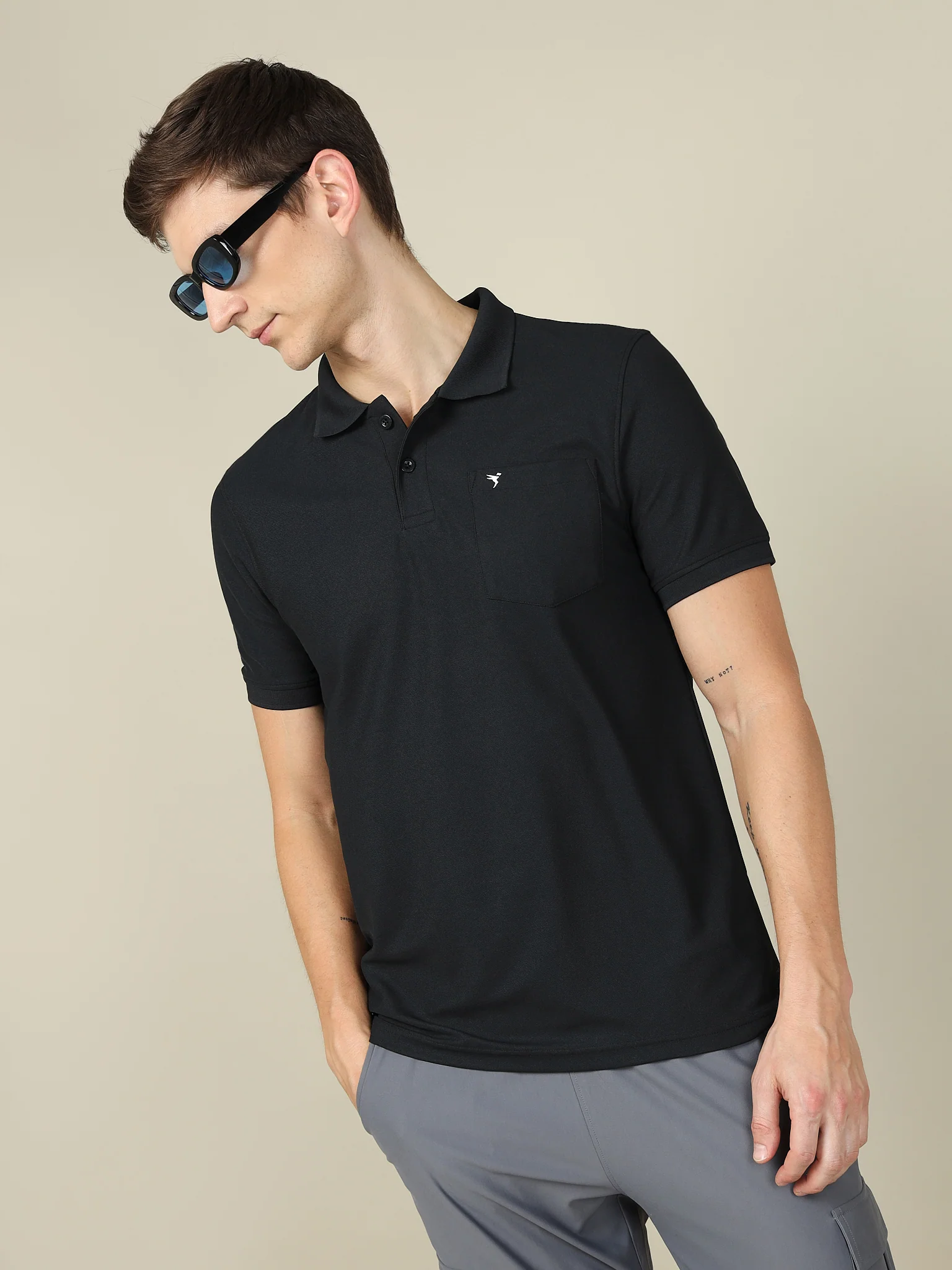 Men Solid Slim Fit Polo T-shirt with MATPIQ - Image 10