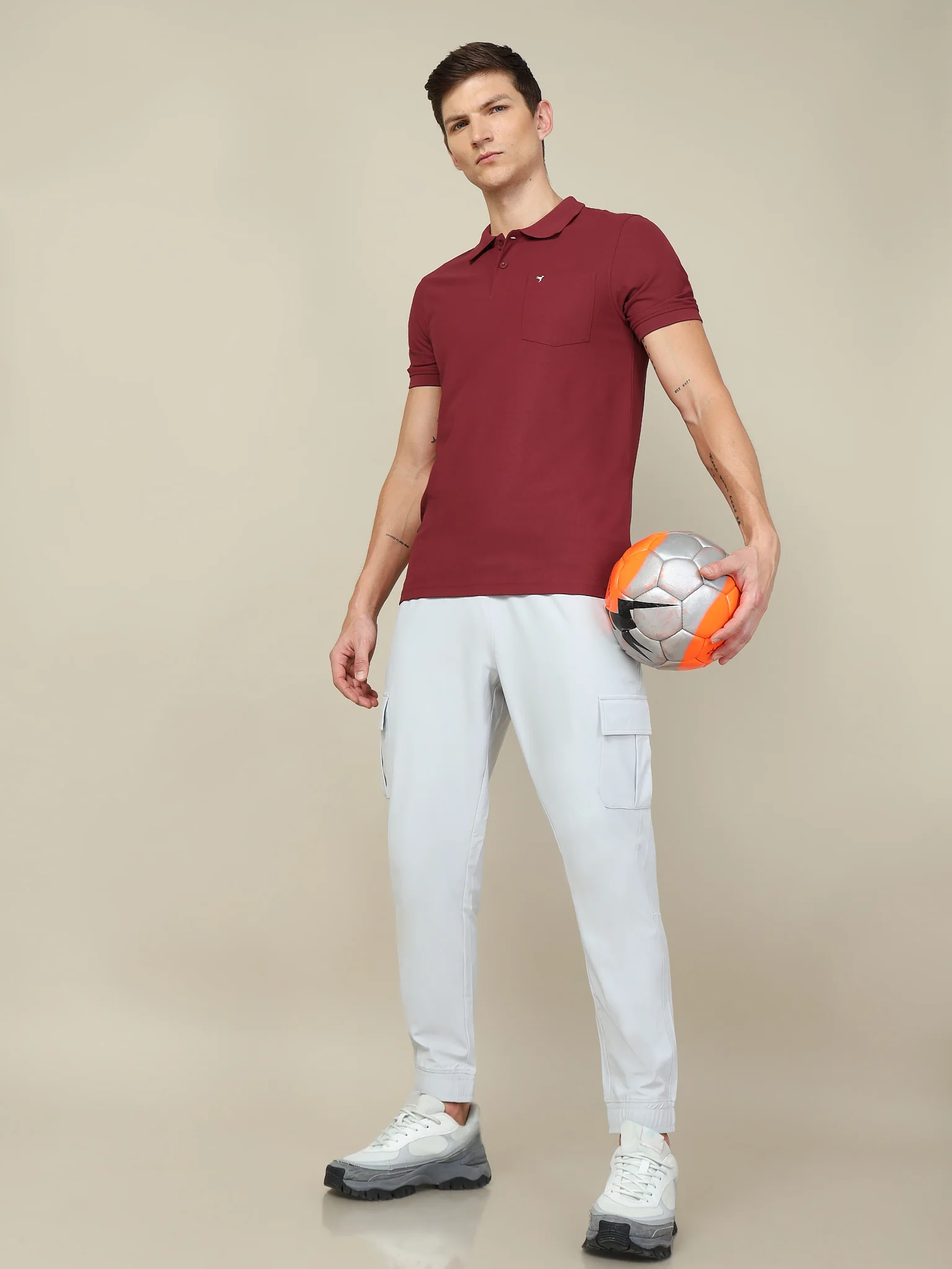 Men Solid Slim Fit Polo T-shirt with MATPIQ - Image 5