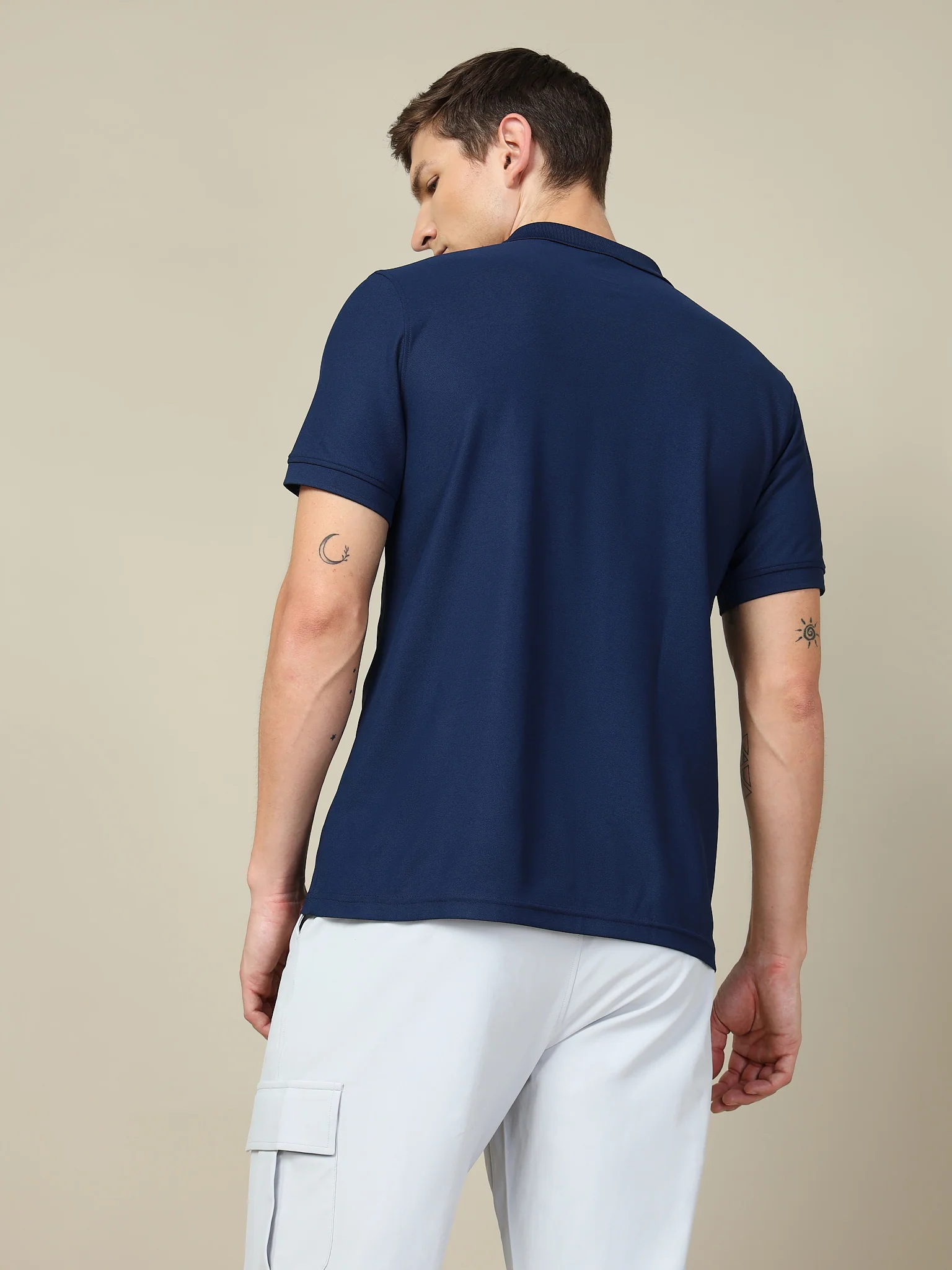 Men Solid Slim Fit Polo T-shirt with MATPIQ - Image 3