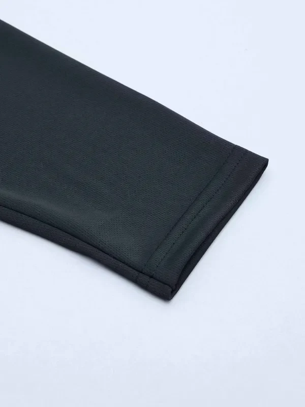 Men Colorblock Slim Fit Polo T-shirt with TECHNO COOL+ - Image 9