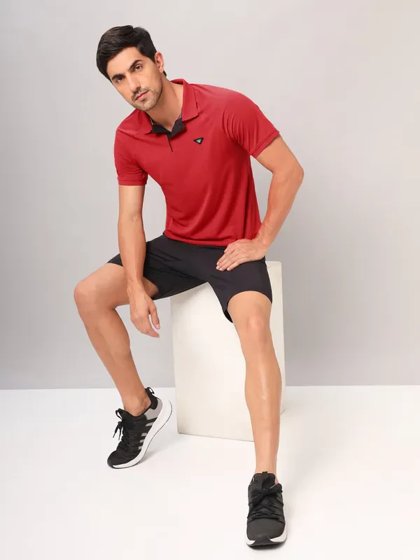 Men Self Design Slim Fit Polo T-shirt with MATPIQ - Image 5