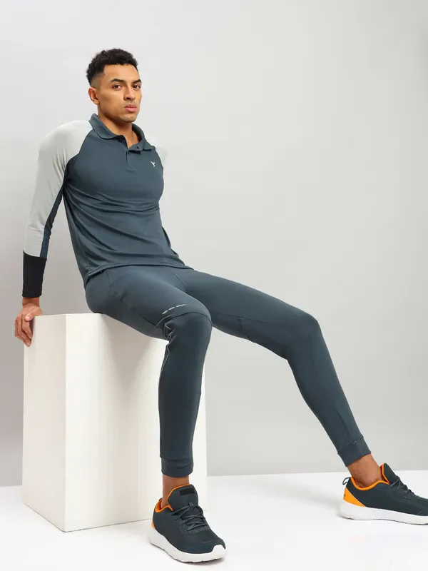 Men Colorblock Slim Fit Polo T-shirt with TECHNO COOL+ - Image 8