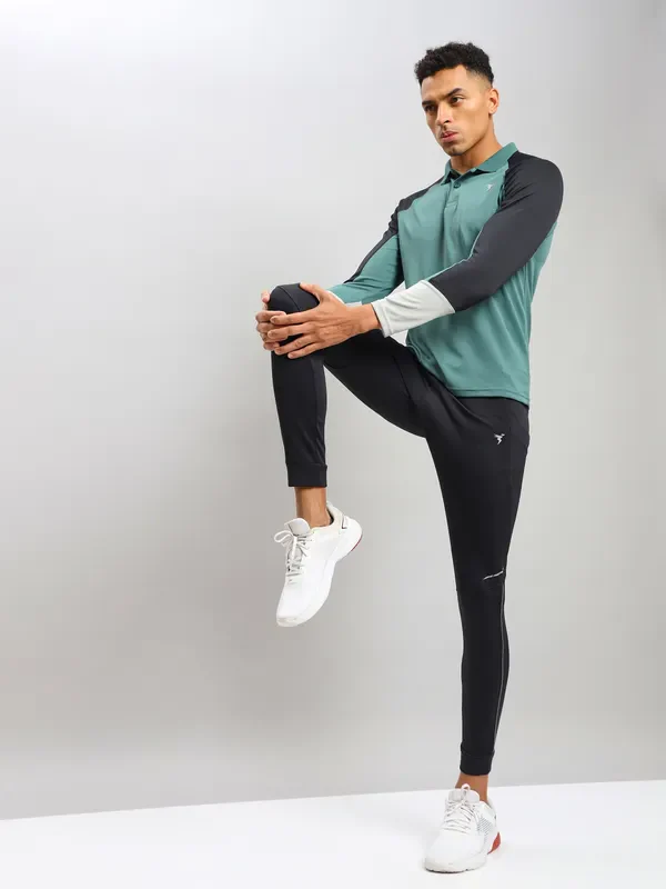 Men Colorblock Slim Fit Polo T-shirt with TECHNO COOL+ - Image 5