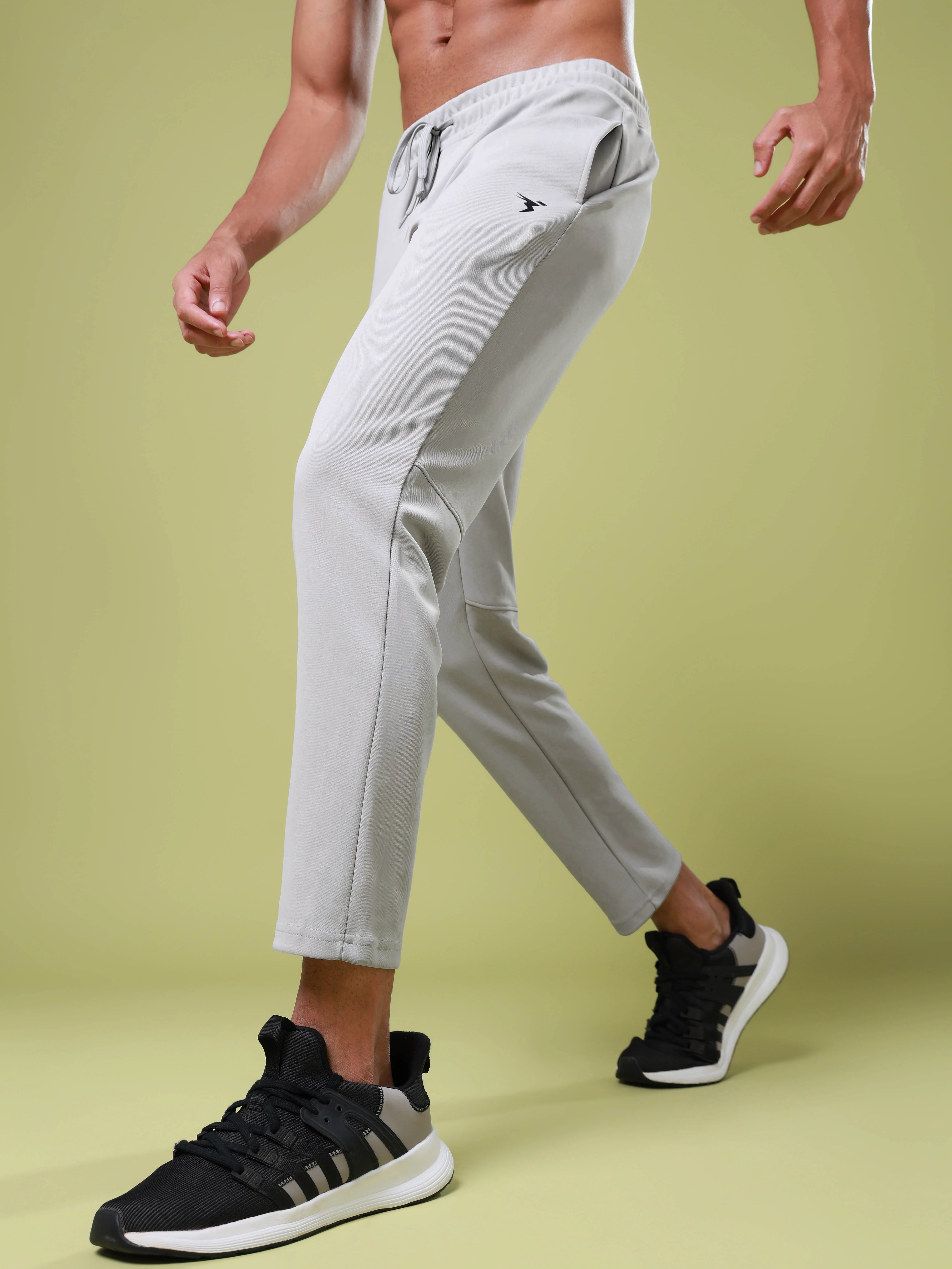 Men Solid Slim Fit Trackpants with ELASTO PLUS - Image 4