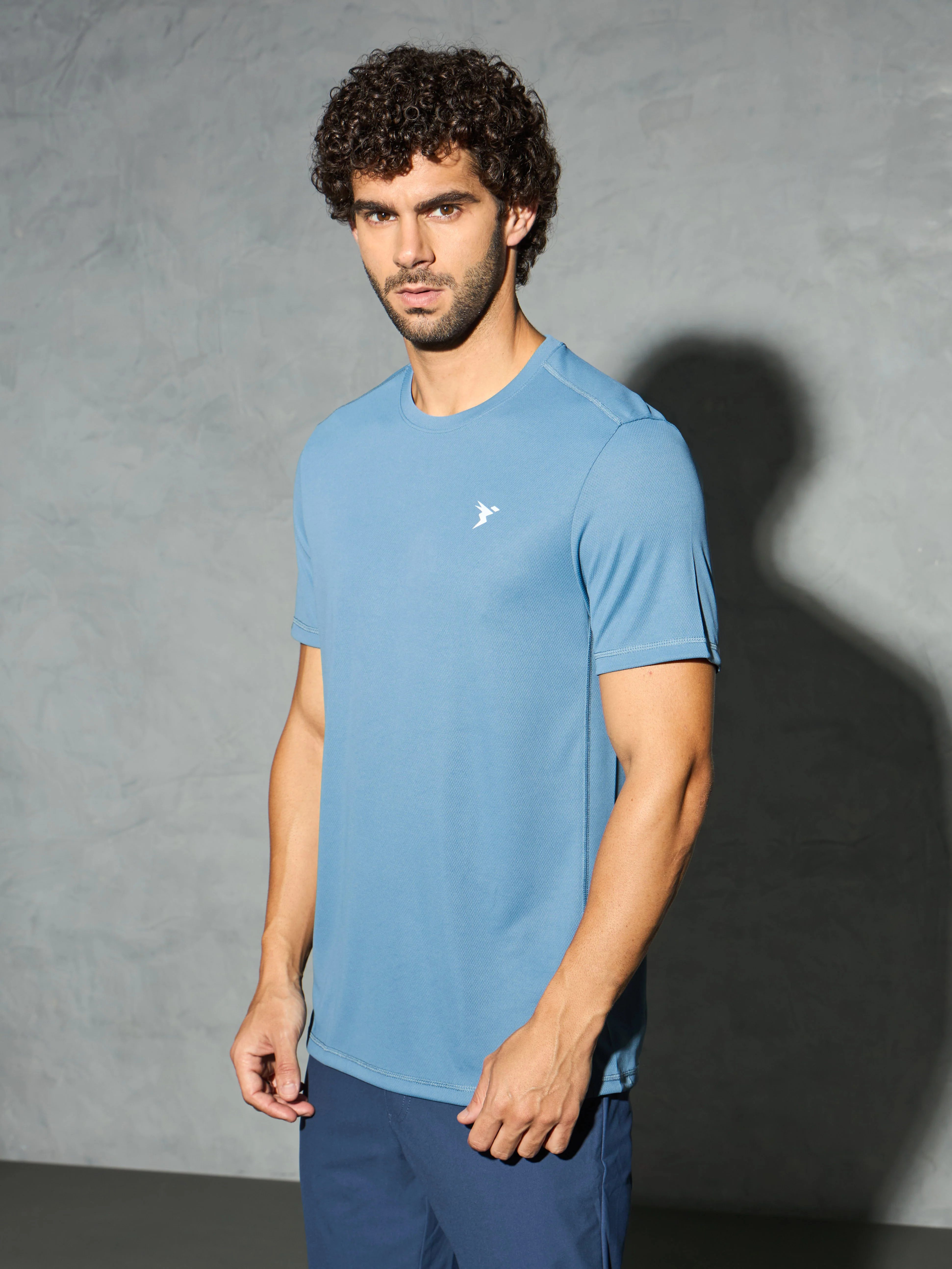 Men Solid Slim Fit Crew Neck T-shirt with TECHNO COOL+ - Image 4