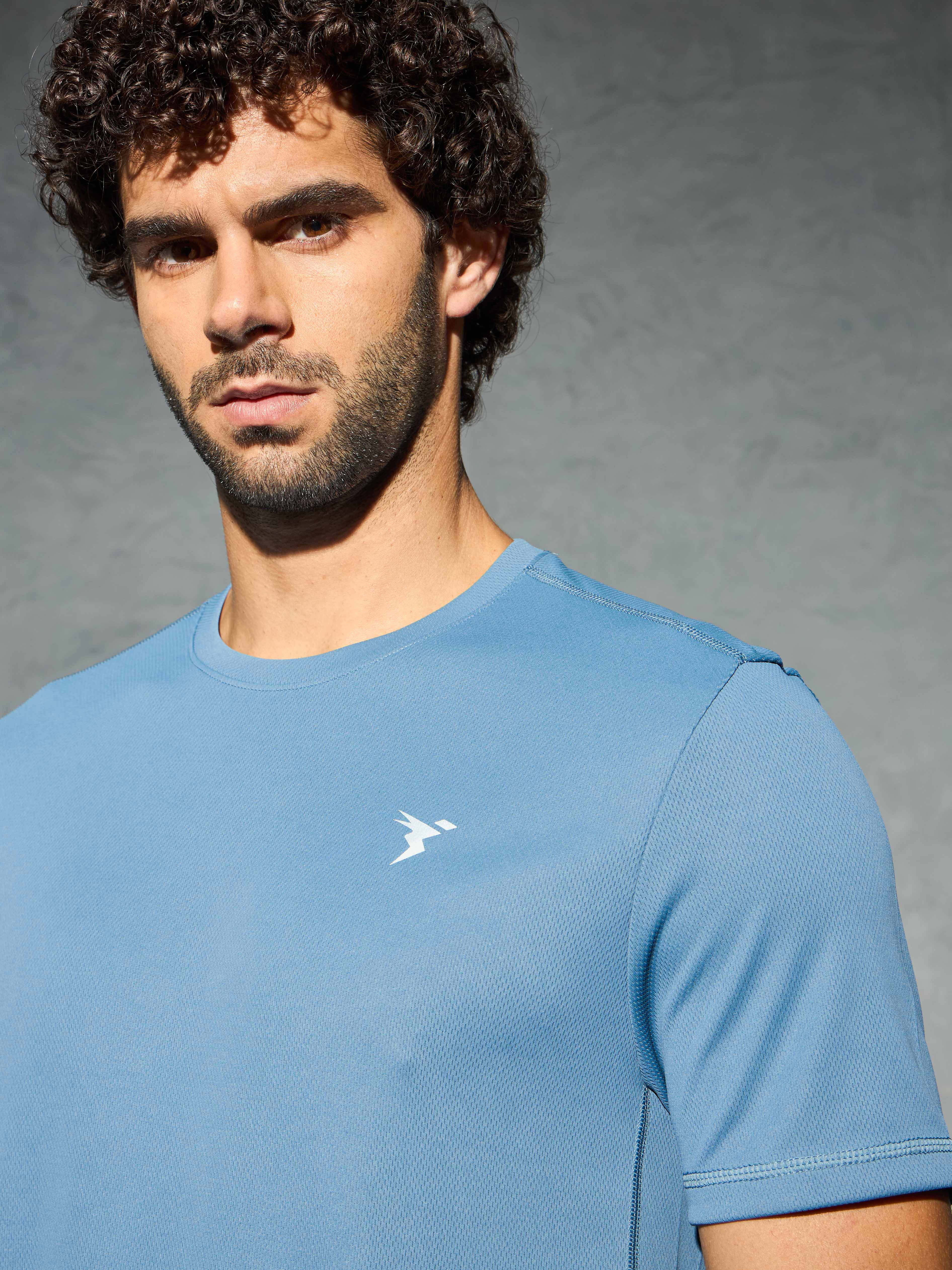 Men Solid Slim Fit Crew Neck T-shirt with TECHNO COOL+ - Image 5