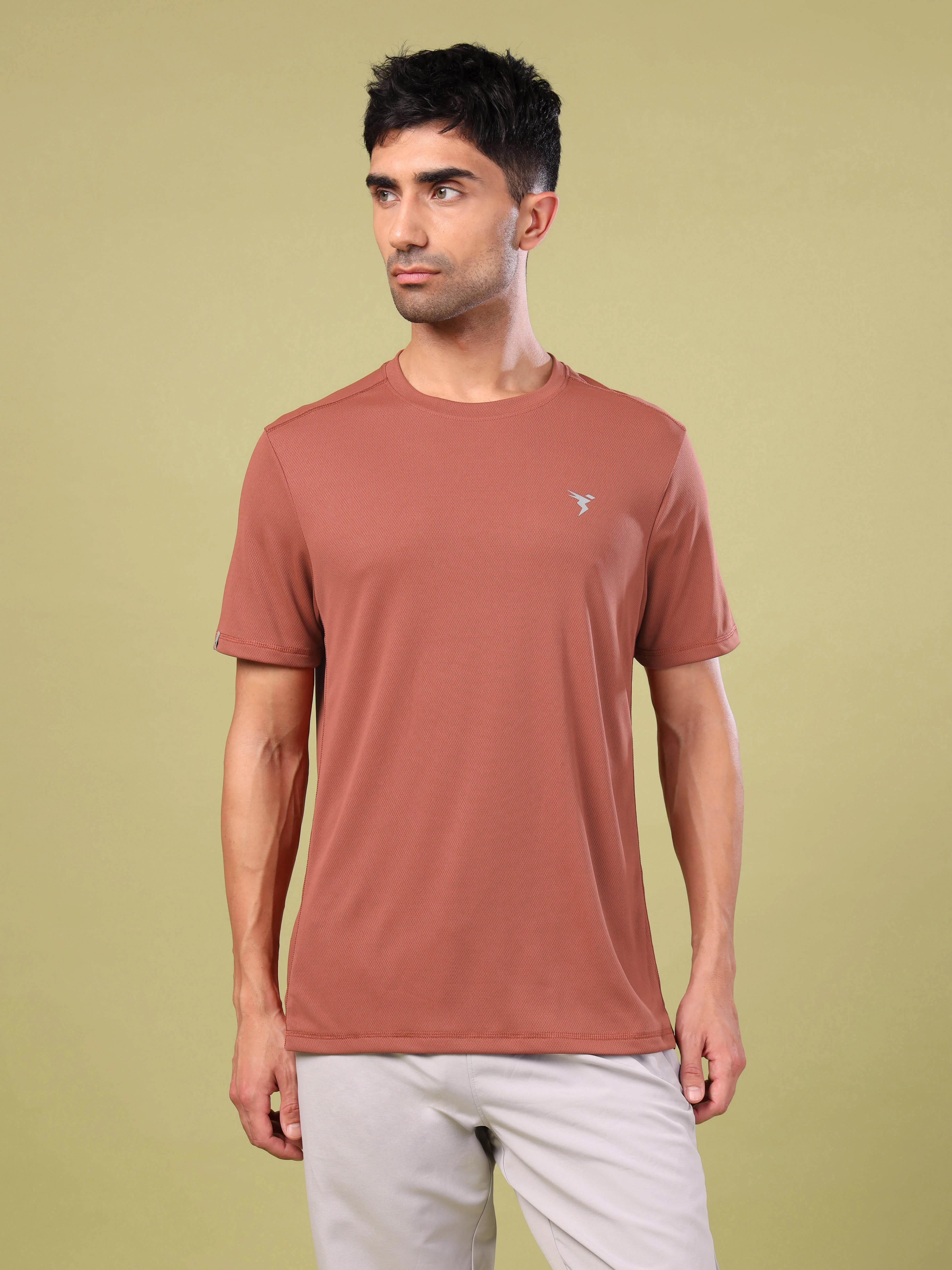 Men Solid Slim Fit Crew Neck T-shirt with TECHNO COOL+ - Image 2
