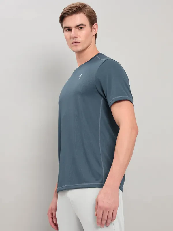 Men Solid Slim Fit Crew Neck T-shirt with TECHNO COOL+ - Image 3