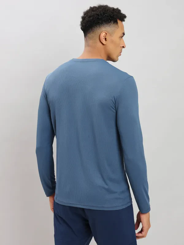 Men Solid Slim Fit Crew Neck T-shirt with TECHNO COOL+ - Image 5