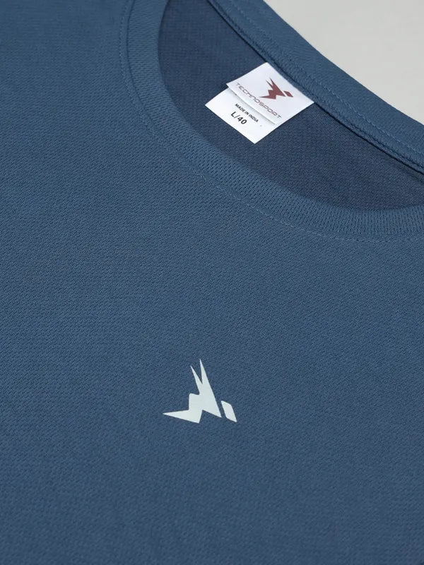 Men Solid Slim Fit Crew Neck T-shirt with TECHNO COOL+ - Image 7