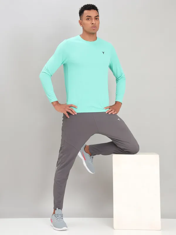 Men Solid Slim Fit Crew Neck T-shirt with TECHNO COOL+ - Image 5
