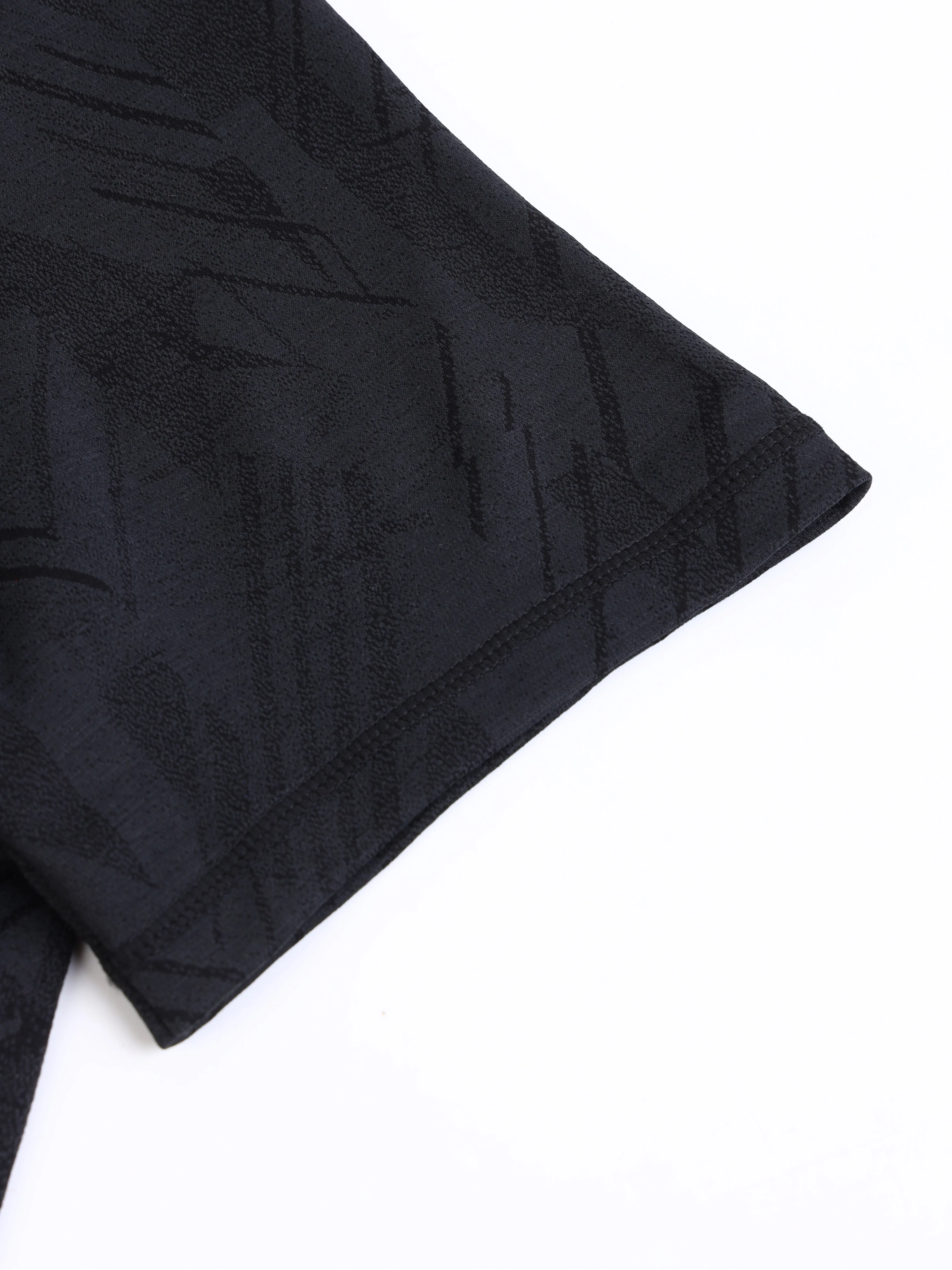 Men Jacquard Slim Fit Crew Neck T-shirt with DOUBLE COOL - Image 8
