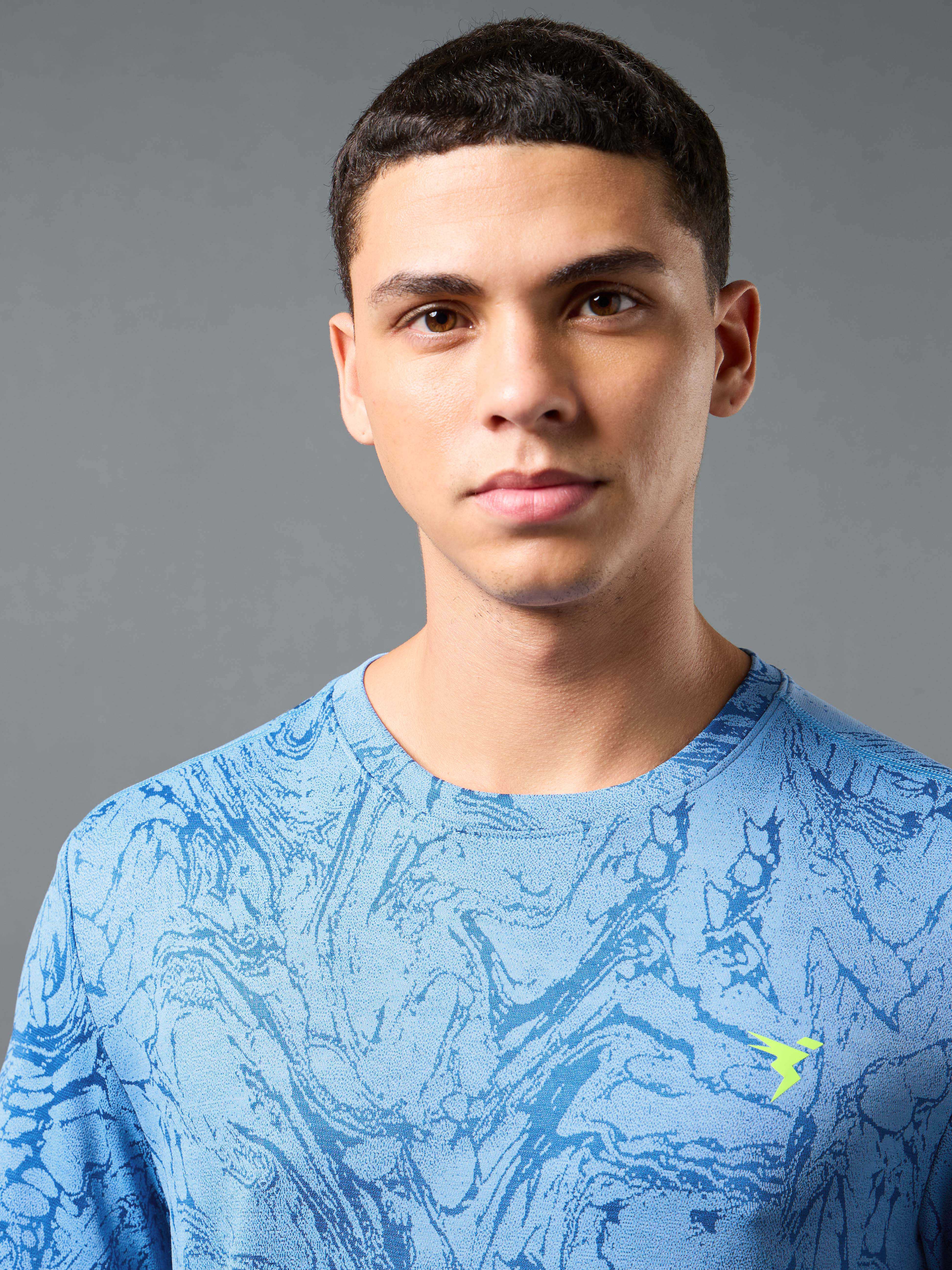 Men Jacquard Slim Fit Crew Neck T-shirt with DOUBLE COOL - Image 6