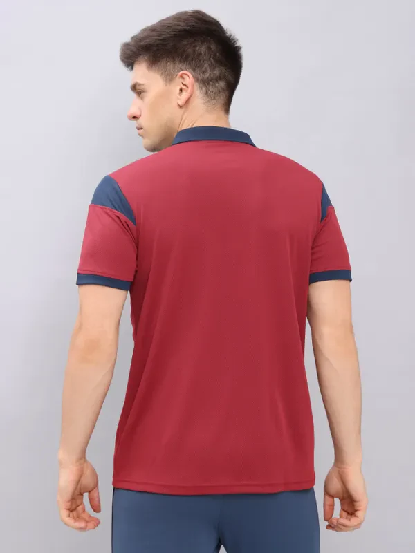Men Colorblock Slim Fit Polo T-shirt with TECHNO DRY - Image 3