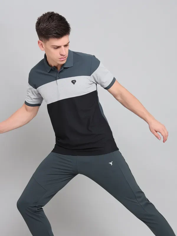 Men Colorblock Slim Fit Polo T-shirt with MATPIQ - Image 4