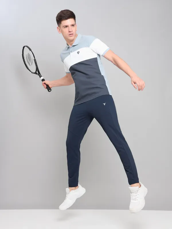 Men Colorblock Slim Fit Polo T-shirt with MATPIQ - Image 6