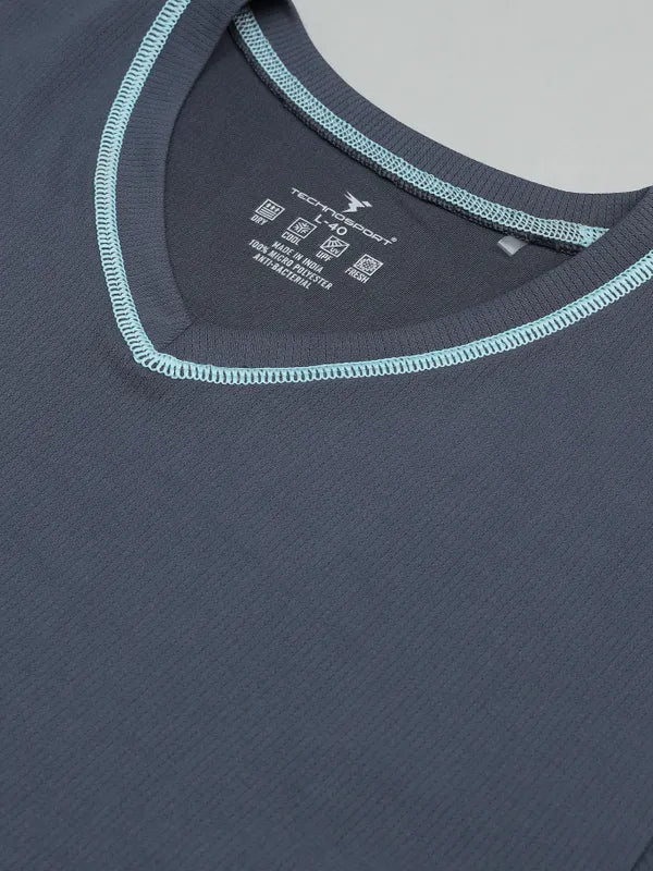 Men Solid Slim Fit V Neck T-shirt with TECHNO COOL+ - Image 10