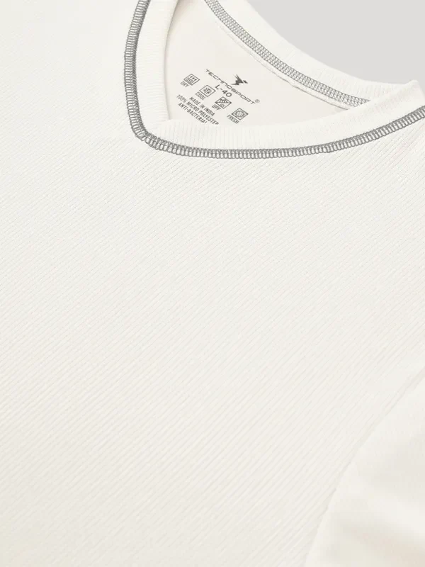 Men Solid Slim Fit V Neck T-shirt with TECHNO COOL+ - Image 8