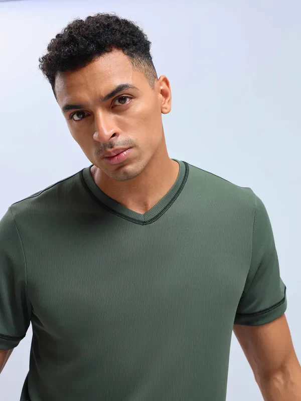 Men Solid Slim Fit V Neck T-shirt with TECHNO COOL+ - Image 7