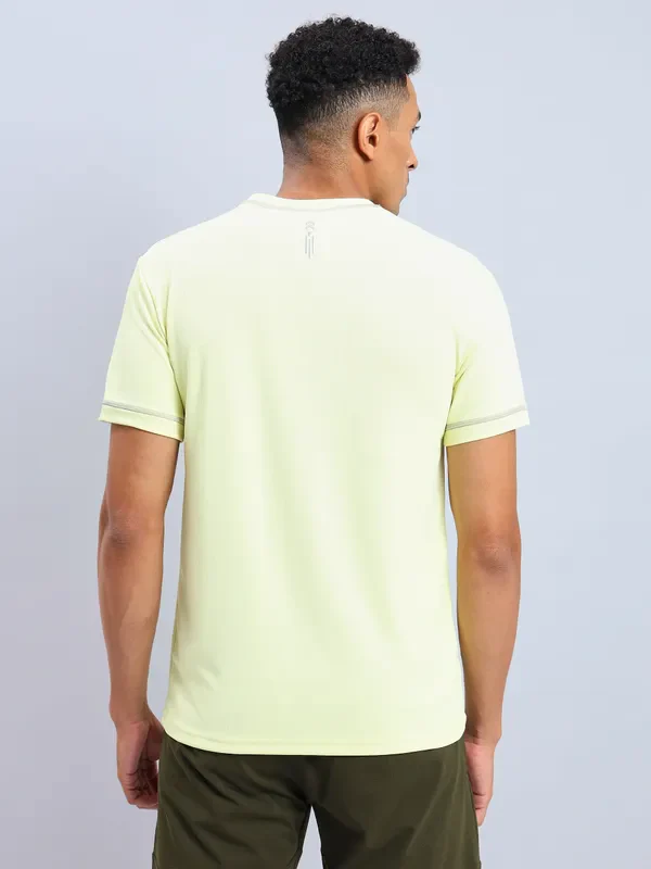 Men Solid Slim Fit V Neck T-shirt with TECHNO COOL+ - Image 3