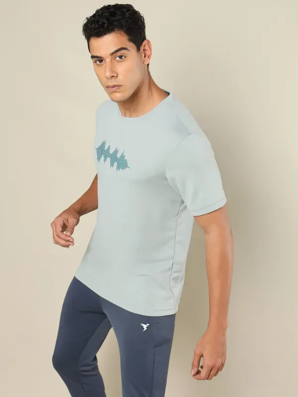 Men Printed Regular Fit Crew Neck T-shirt with TECHNO COOL+ - Image 4