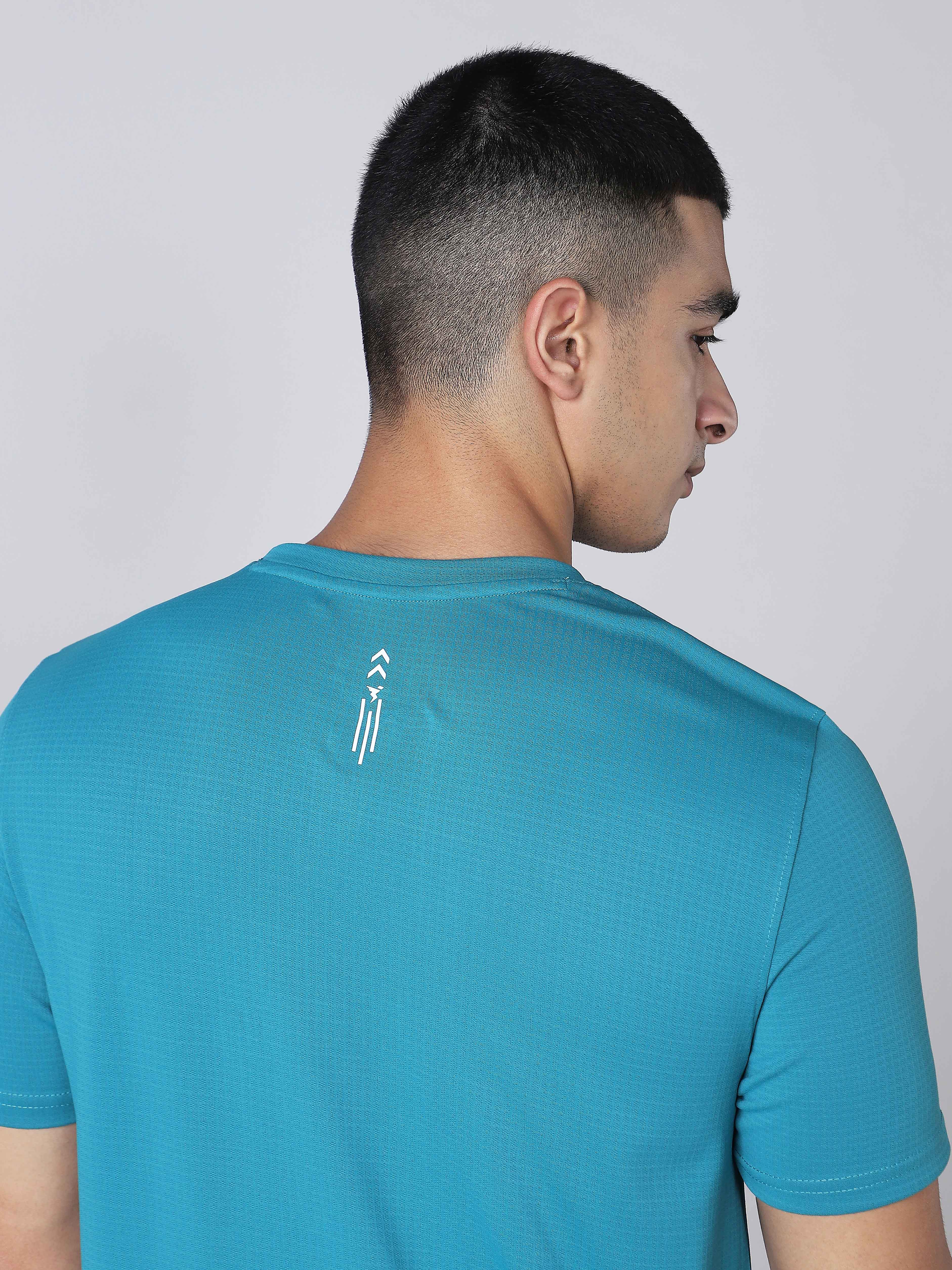 Men Printed Regular Fit Crew Neck T-shirt with TECHNO COOL+ - Image 8