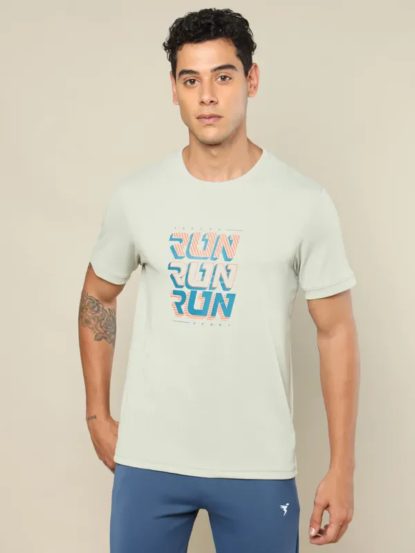 Men Printed Regular Fit Crew Neck T-shirt with TECHNO COOL+ - Image 5