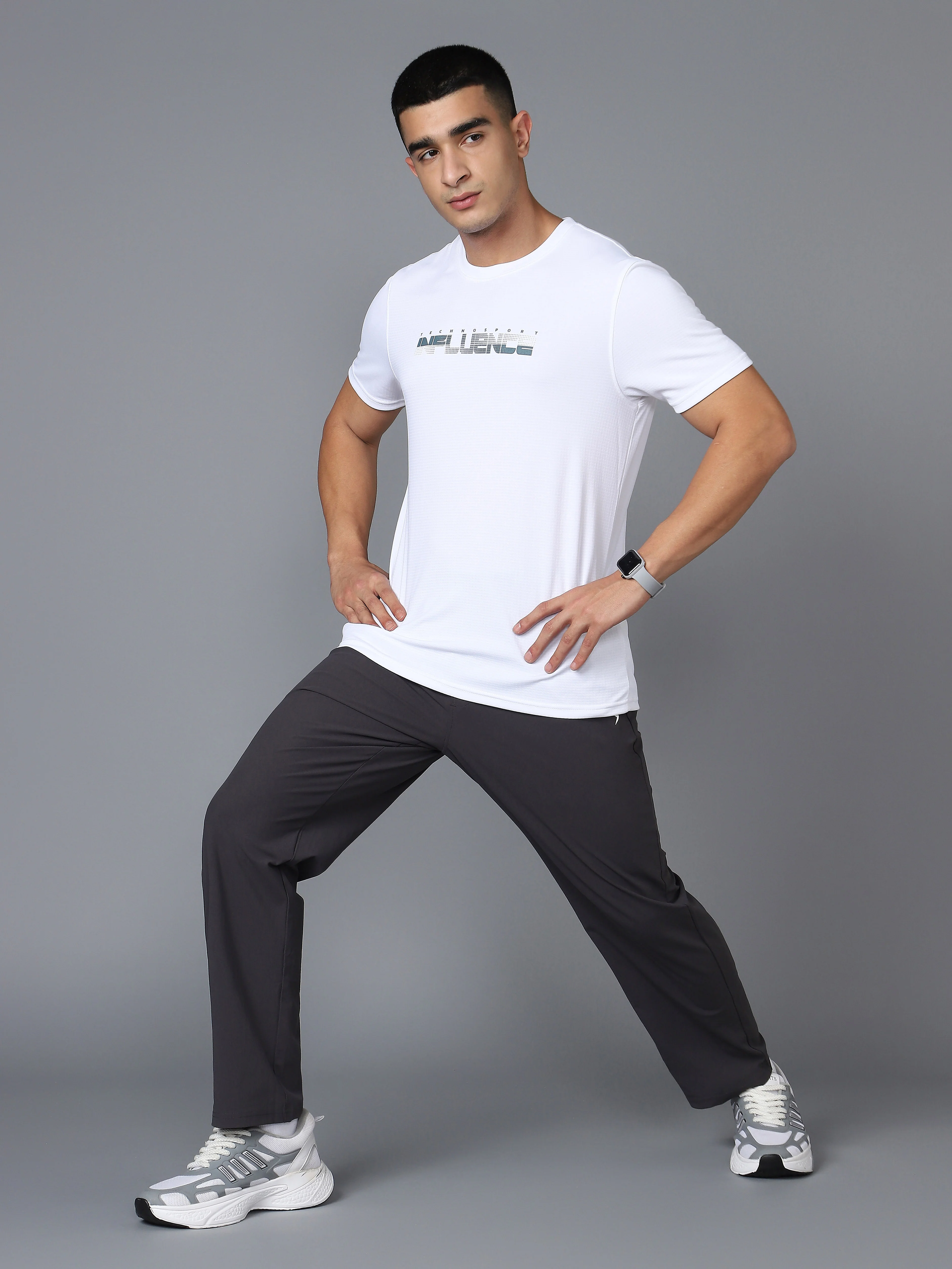 Men Printed Regular Fit Crew Neck T-shirt with TECHNO COOL+ - Image 4