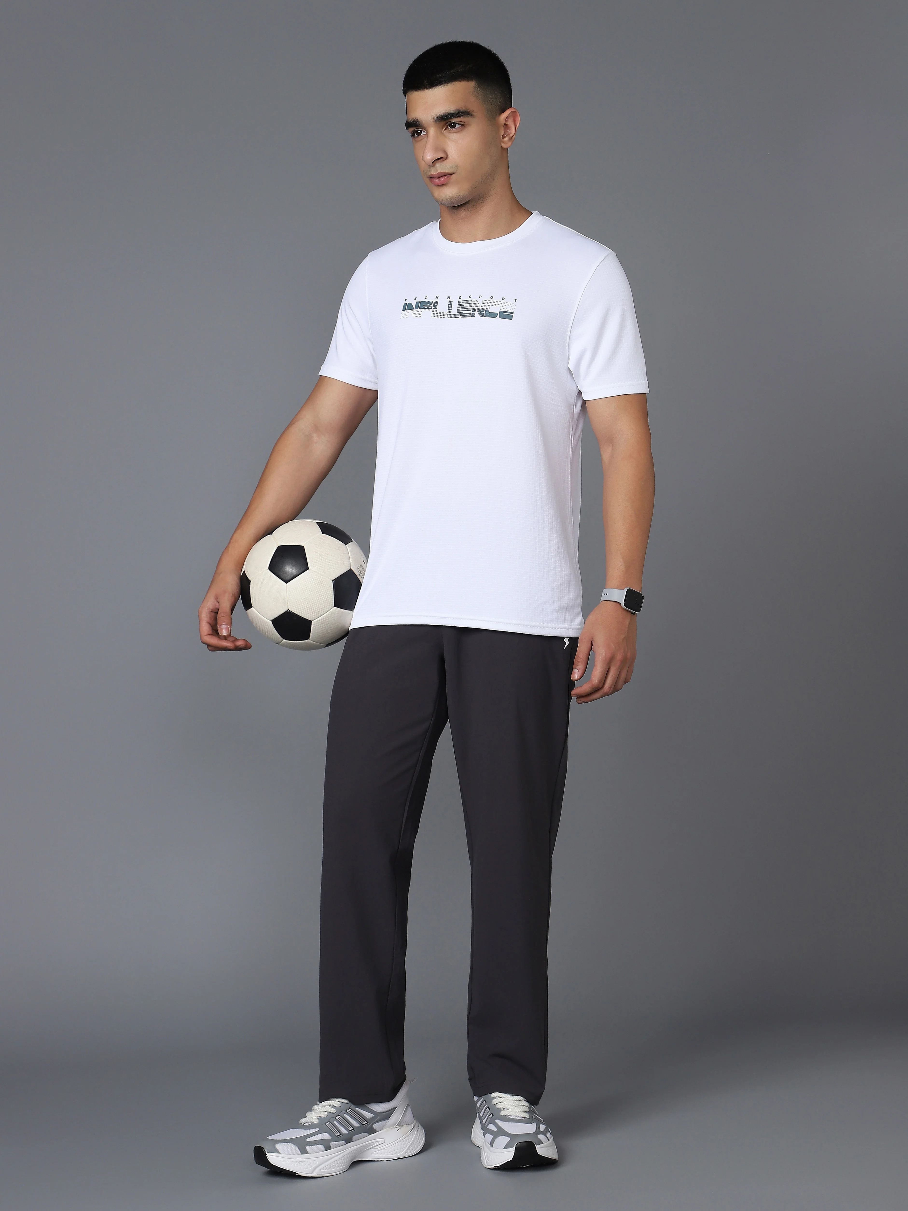 Men Printed Regular Fit Crew Neck T-shirt with TECHNO COOL+ - Image 5