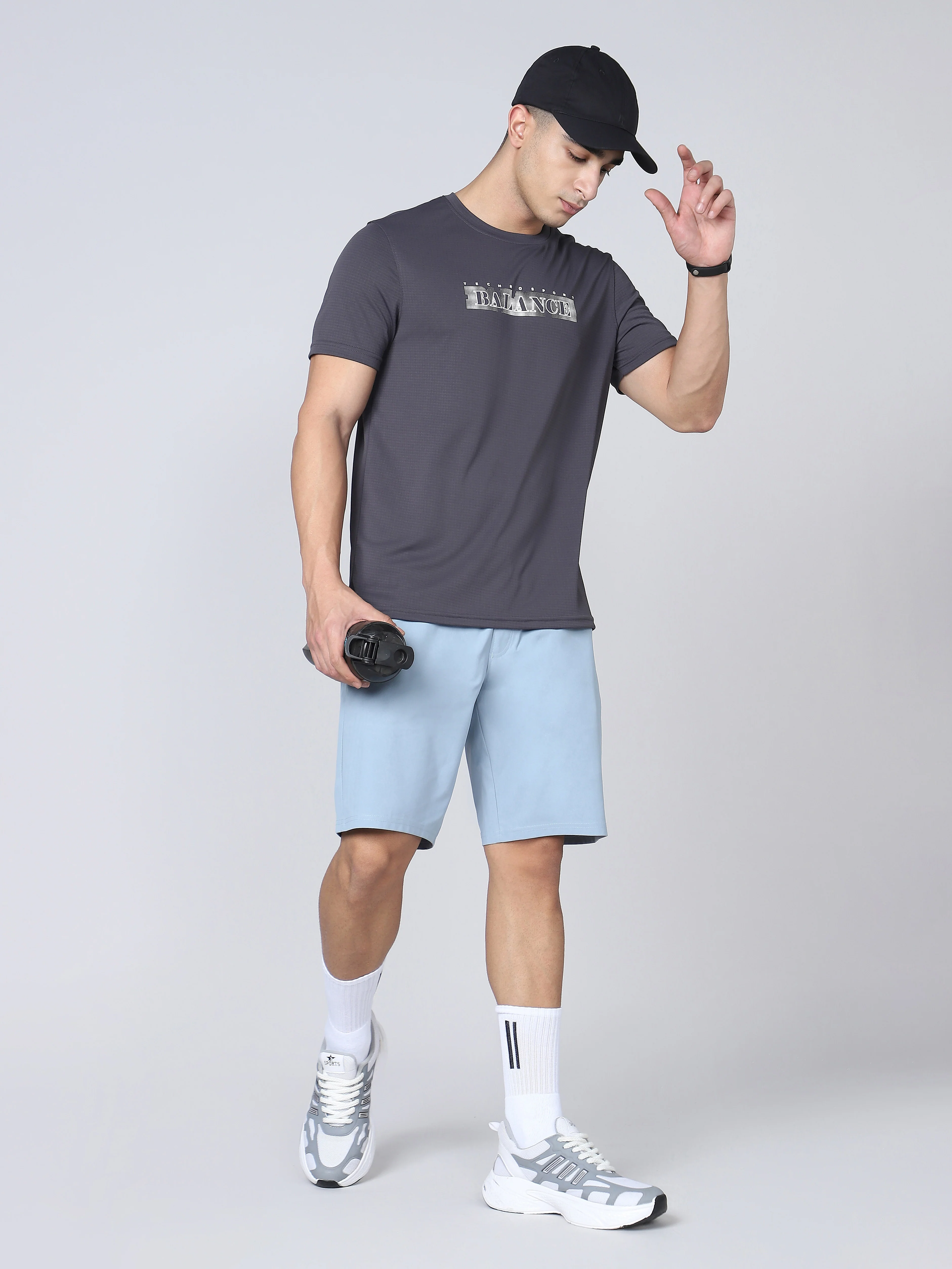 Men Printed Regular Fit Crew Neck T-shirt with TECHNO COOL+ - Image 4