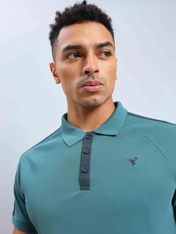 Men Colorblock Slim Fit Polo T-shirt with MATPIQ - Image 8
