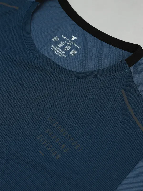 Men Solid Slim Fit Crew Neck T-shirt with ELASTO PLUS - Image 9
