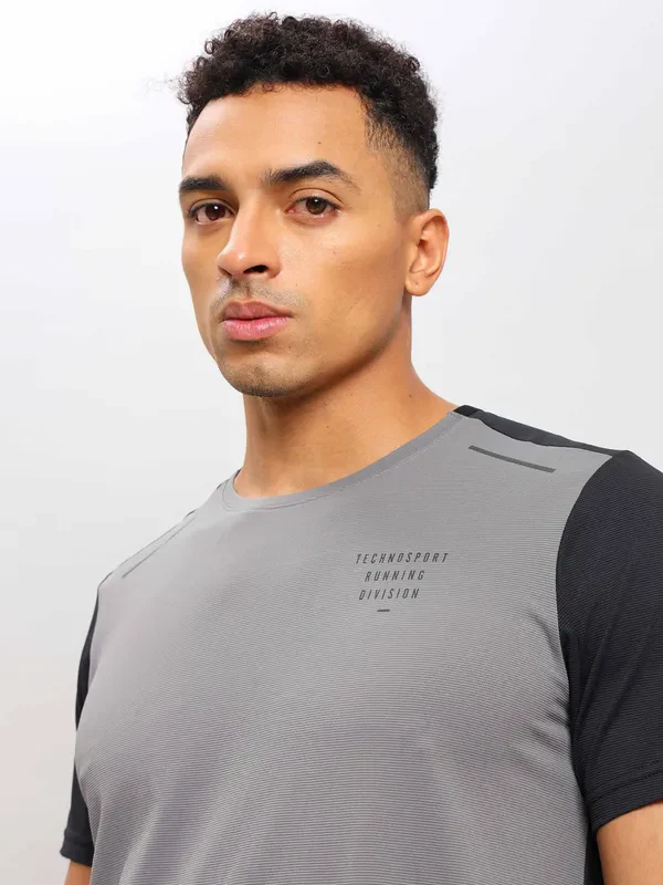 Men Solid Slim Fit Crew Neck T-shirt with ELASTO PLUS - Image 9