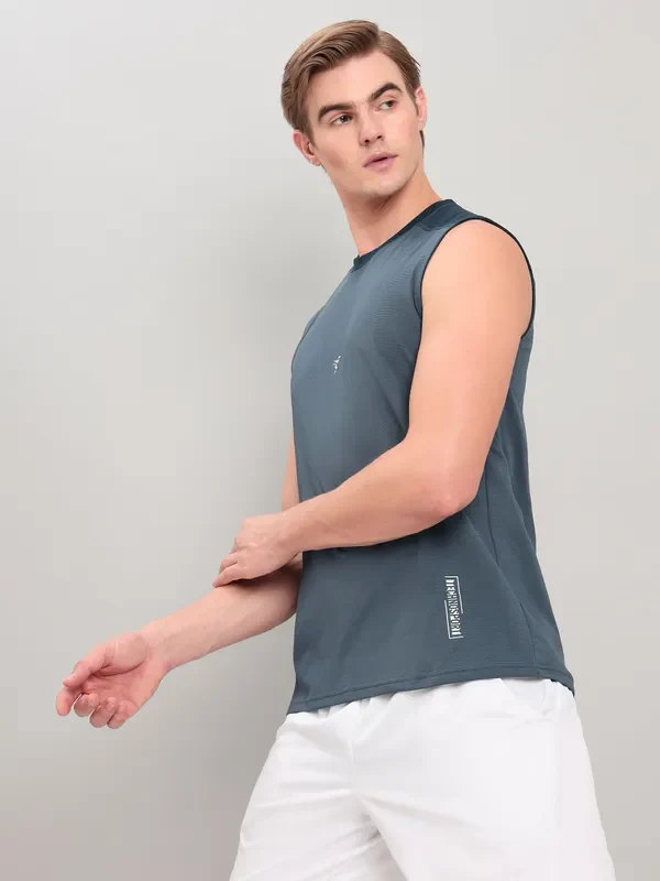 Men Solid Slim Fit Crew Neck Innerwear Vest with ELASTO LITE - Image 4