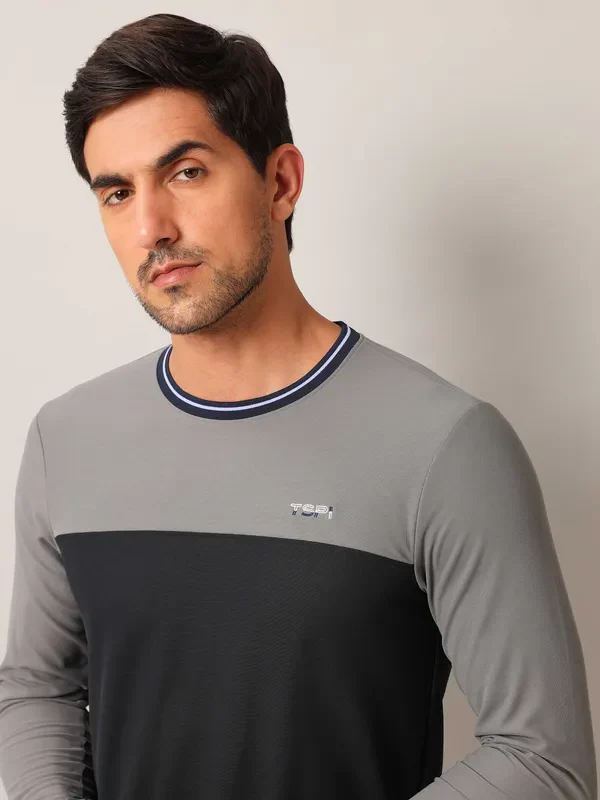 Men Colorblock Slim Fit Crew Neck T-shirt with MATPIQ - Image 6