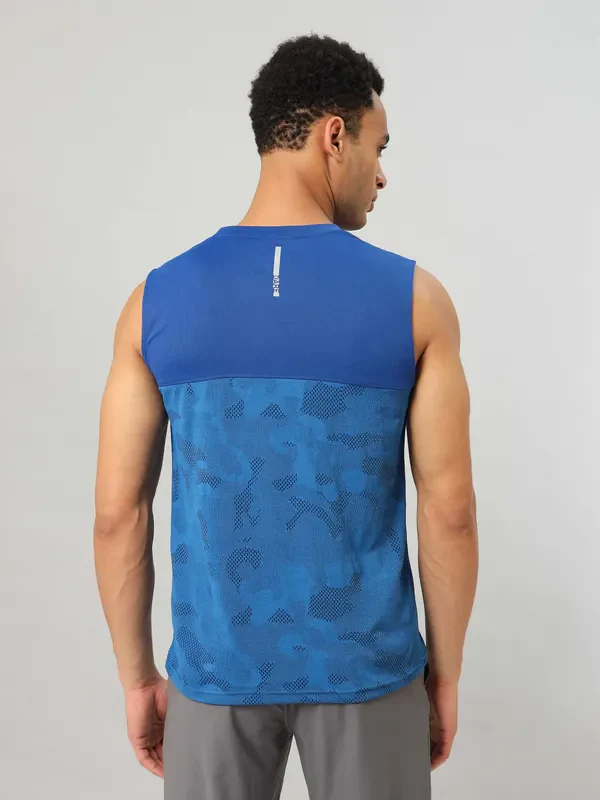 Men Jacquard Slim Fit Crew Neck Innerwear Vest with VENTMESH - Image 3